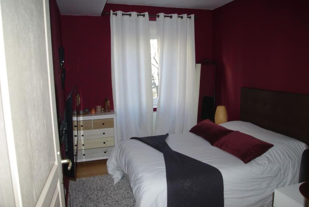 Cosy Appartement Complet centre-ville Montbéliard Extérieur photo